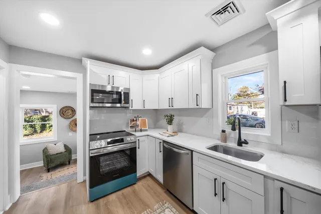 $474,950 | 7 Tulip Avenue, Villas, NJ 08251