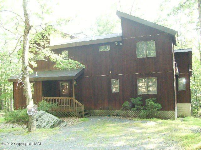 2786 Decker Road Bushkill, PA 18324 - Photo 1 of 28 Main