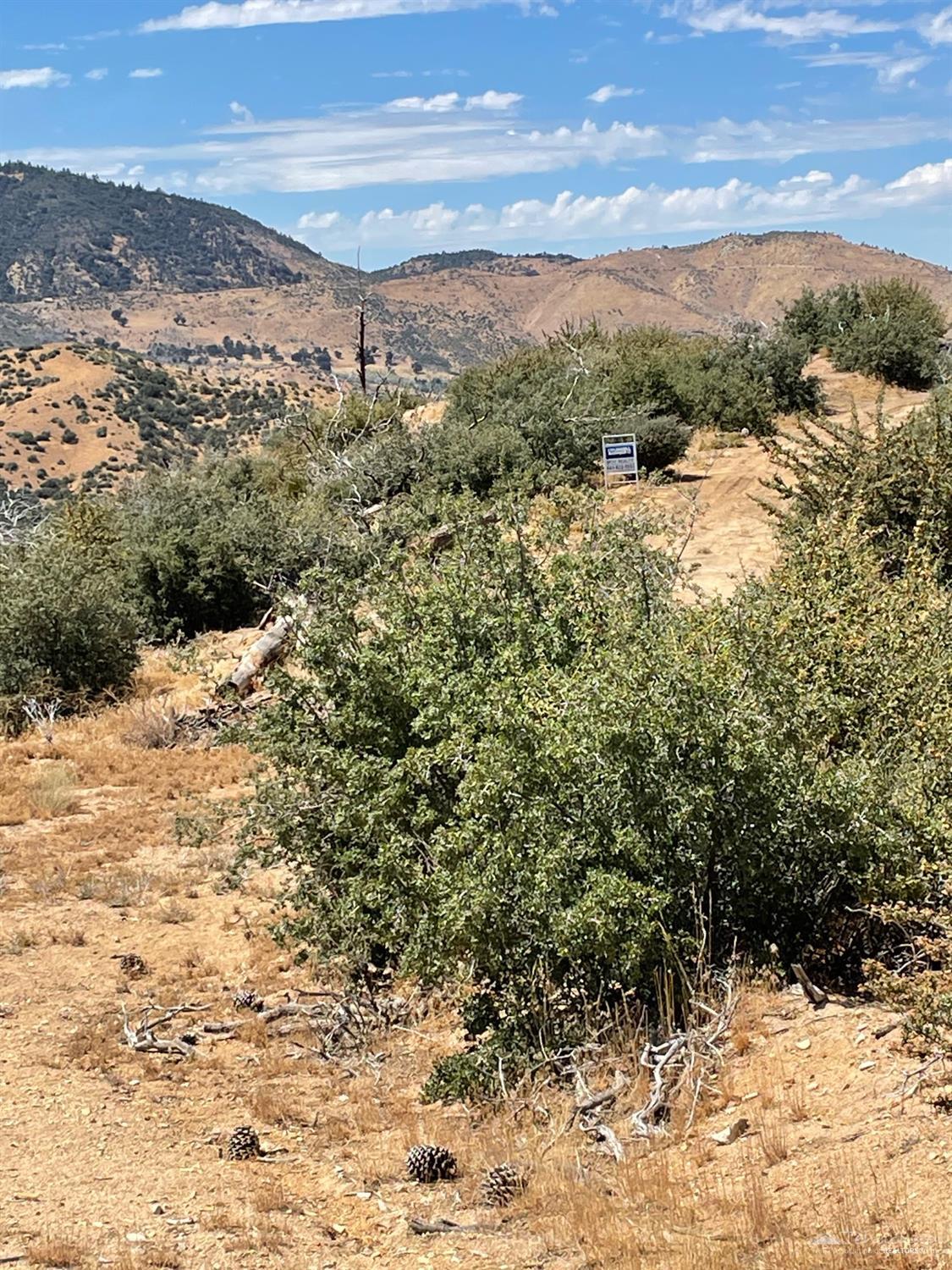 0 237-083-35 Tehachapi, CA 93561 - Photo 4 of 6 Gallery Image 4