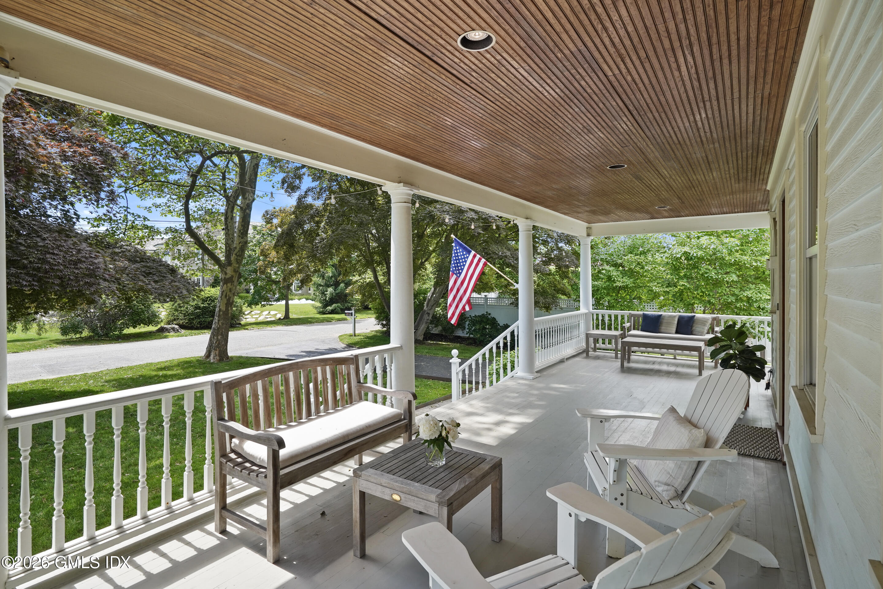 2 Wahneta Road Old Greenwich, CT 06870 - Photo 2 of 30 DSC03088