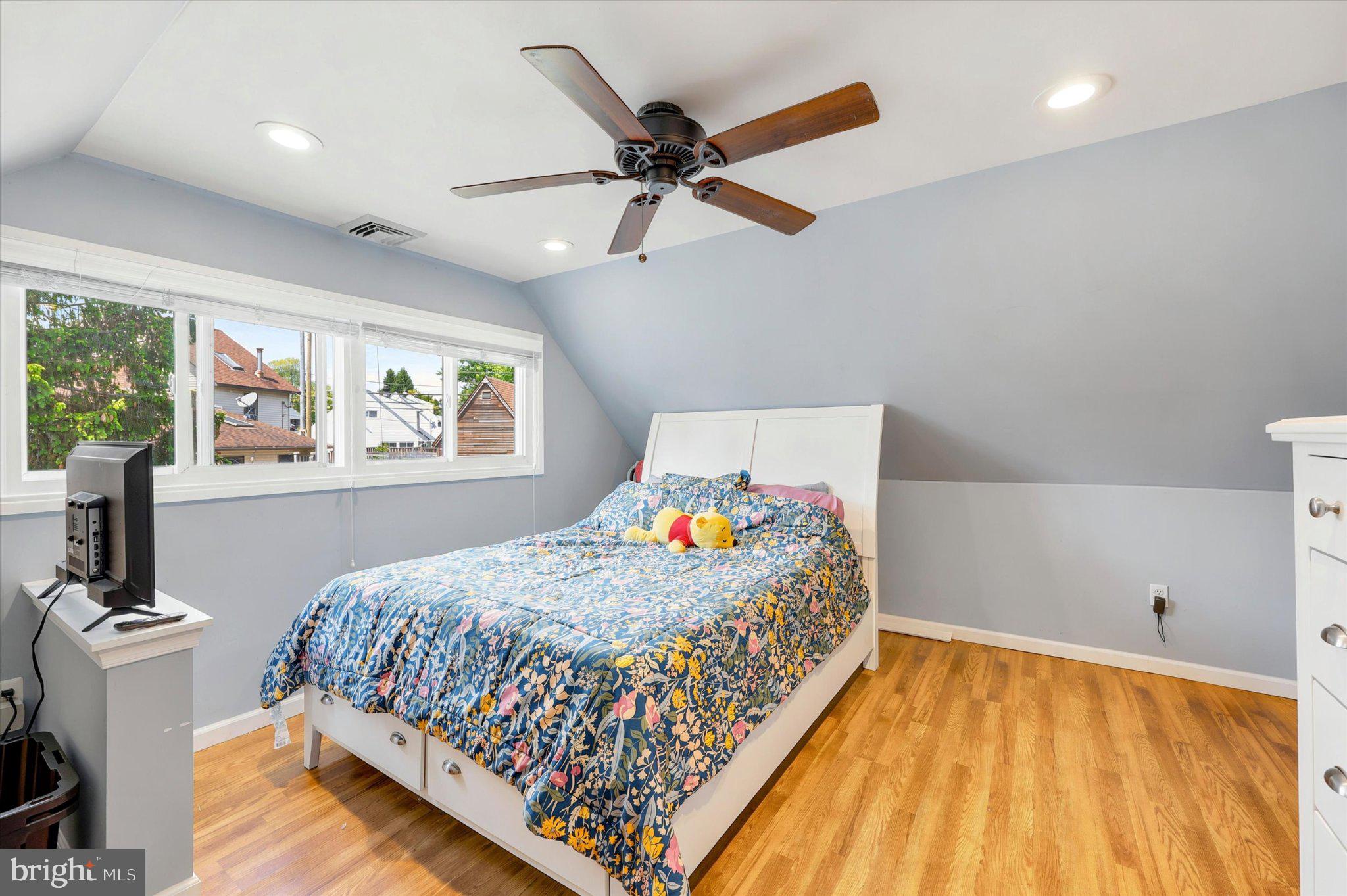 176 Cobalt Ridge Drive South, Unit S Levittown, PA 19057 - Photo 23 of 35