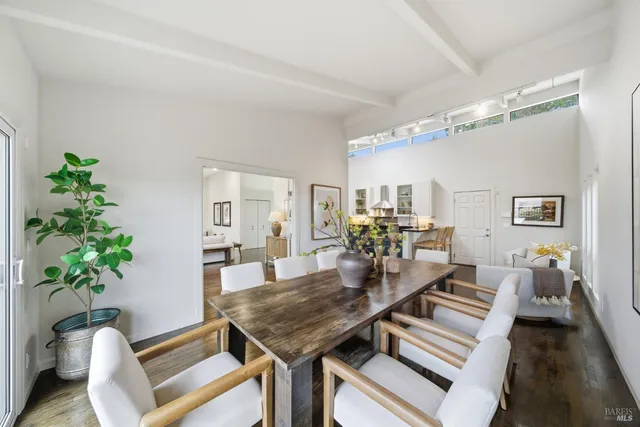 $1,849,000 | 370 VÃa La Cumbre, Greenbrae, CA 94904