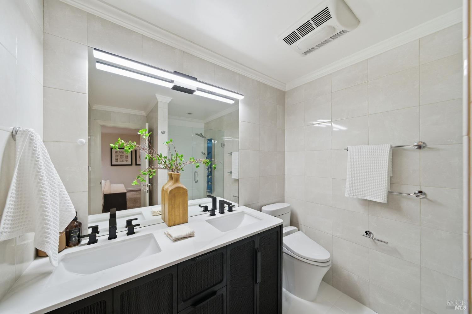 370 Vía La Cumbre Greenbrae, CA 94904 - Photo 22 of 44