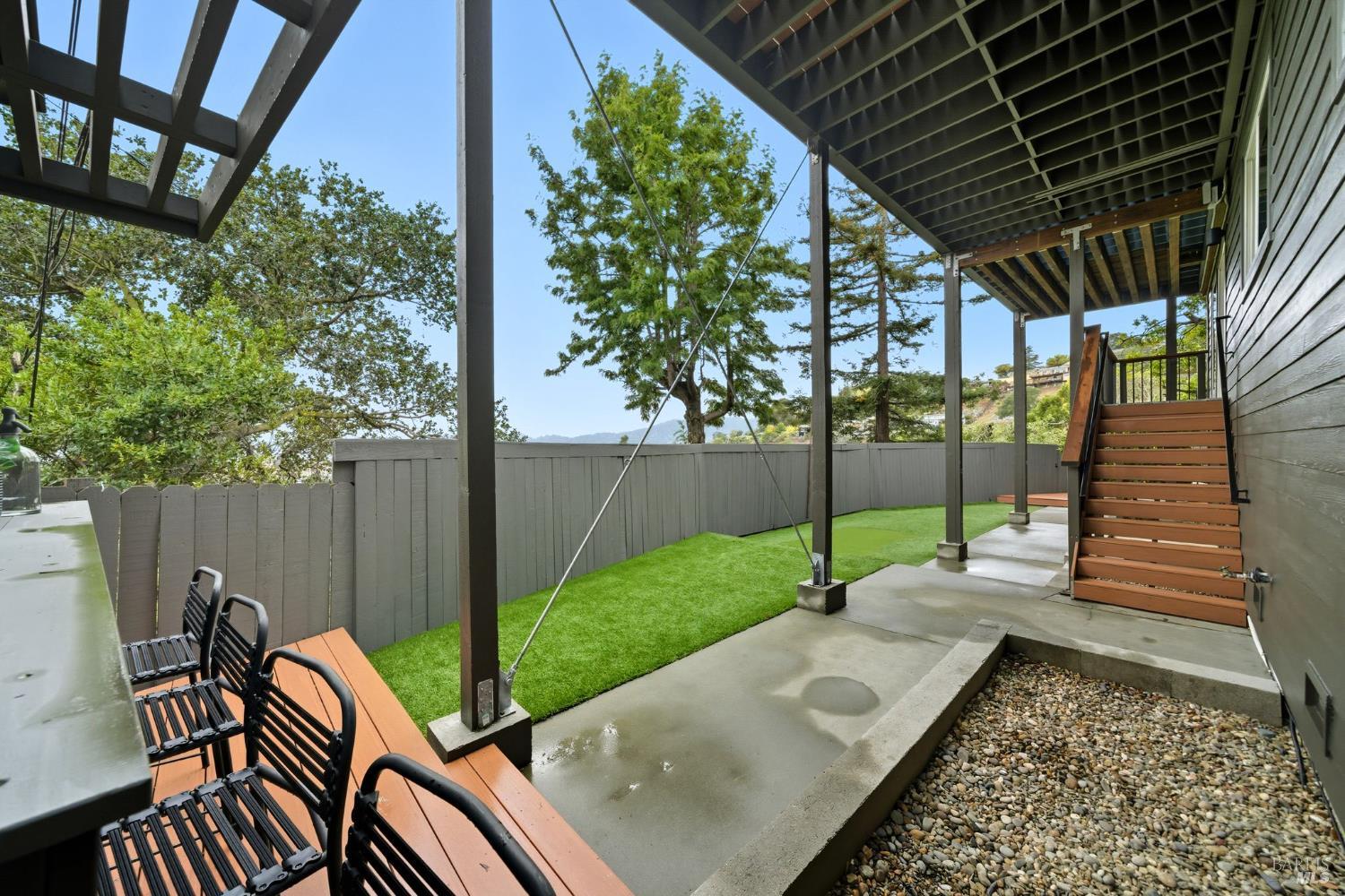 370 Vía La Cumbre Greenbrae, CA 94904 - Photo 37 of 44