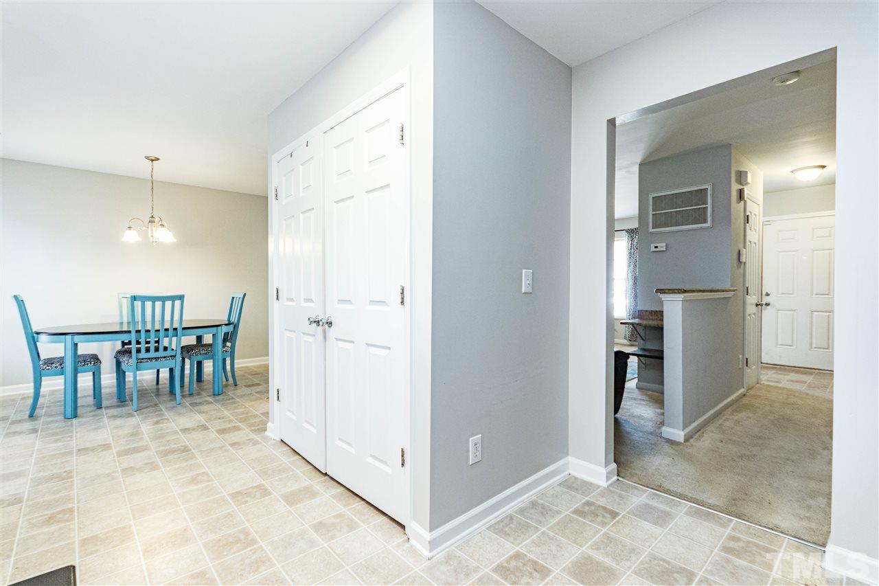 6604 Frogstool Lane Raleigh, NC 27610 - Photo 12 of 28