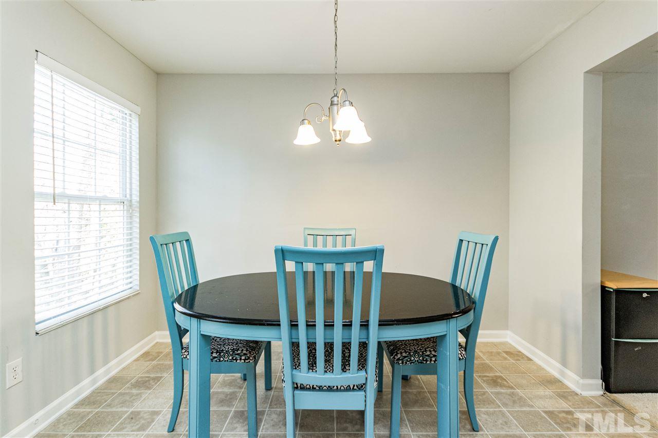 6604 Frogstool Lane Raleigh, NC 27610 - Photo 13 of 28