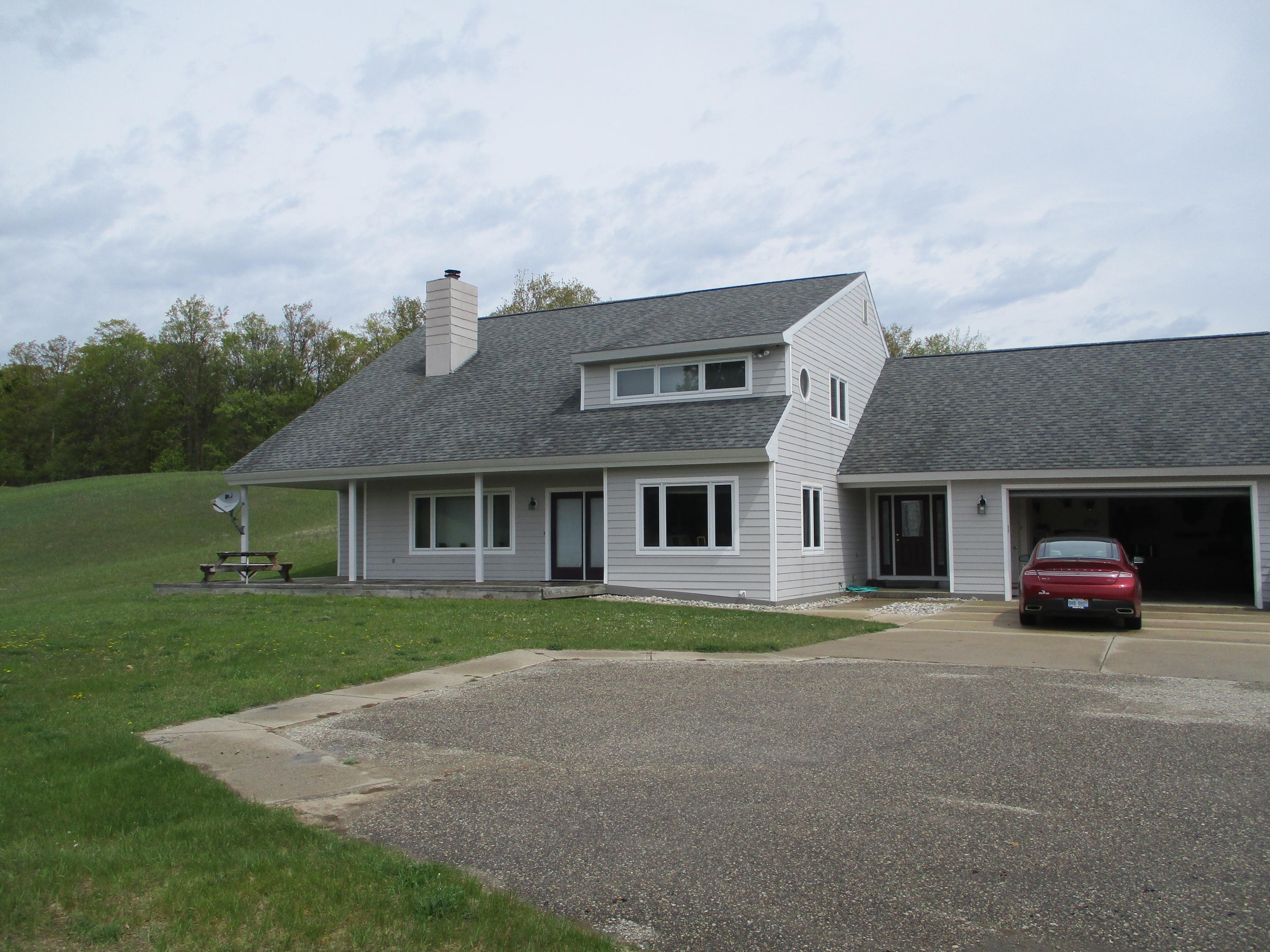 880 Goslow Road Gaylord, MI 49735 - Photo 1 of 47 Gallery Image 1
