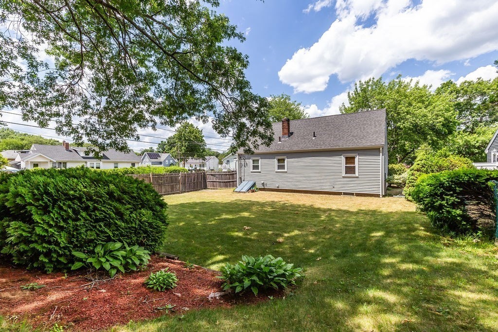 40 Sycamore Street Brockton, MA 02301 - Photo 2 of 36