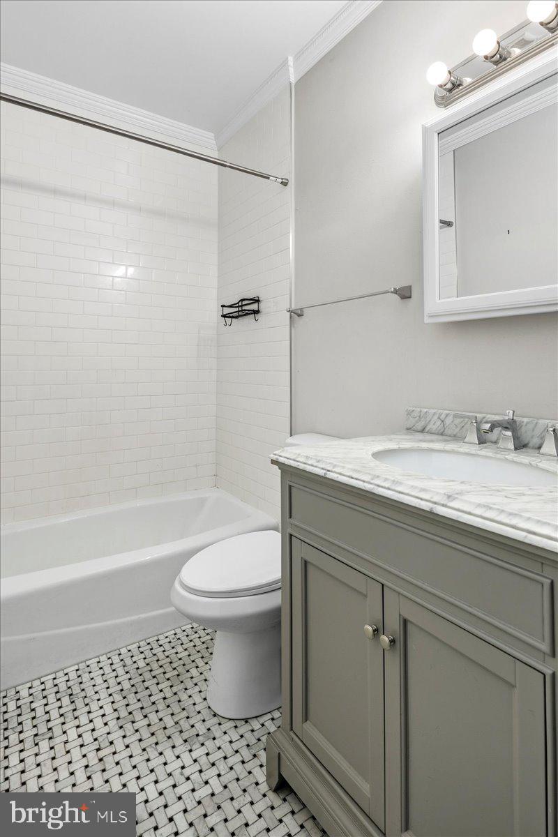 1308 12th Street Northwest, Unit A Washington, DC 20005 - Photo 11 of 19