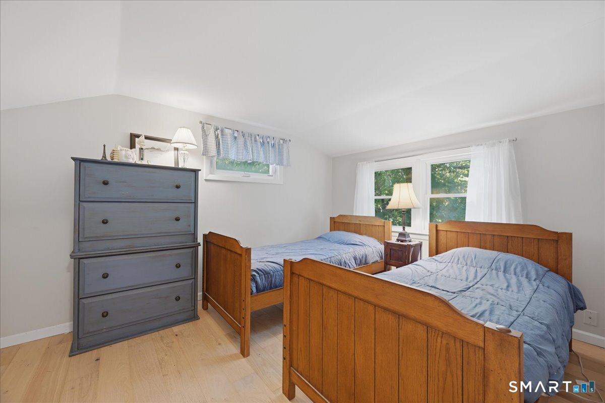 14 Seagull Road Old Saybrook, CT 06475 - Photo 35 of 39