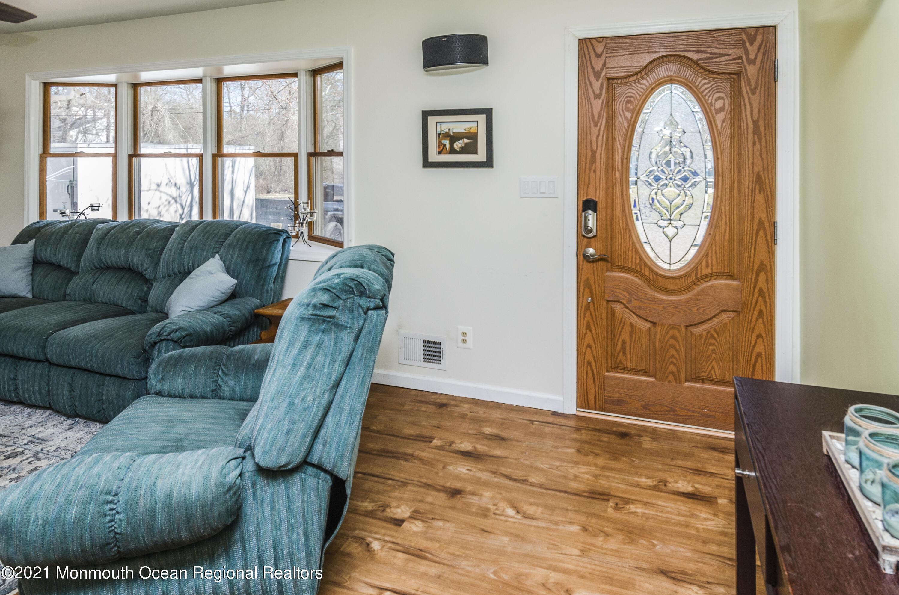58 Pinewood Drive Brick, NJ 08724 - Photo 4 of 30 a living room with furniture and a window