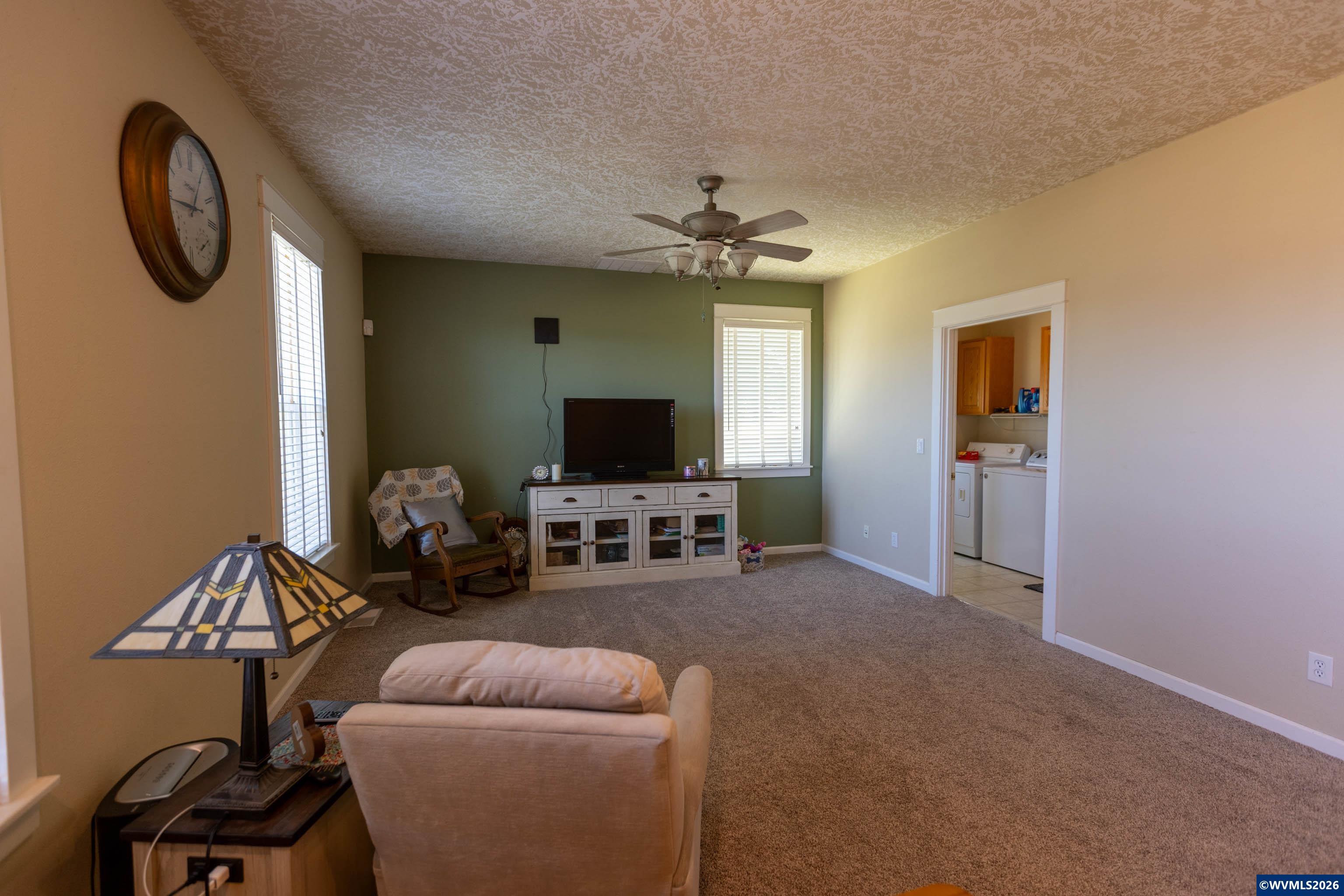 4775 Mehama Loop Northeast Salem, OR 97305 - Photo 17 of 50
