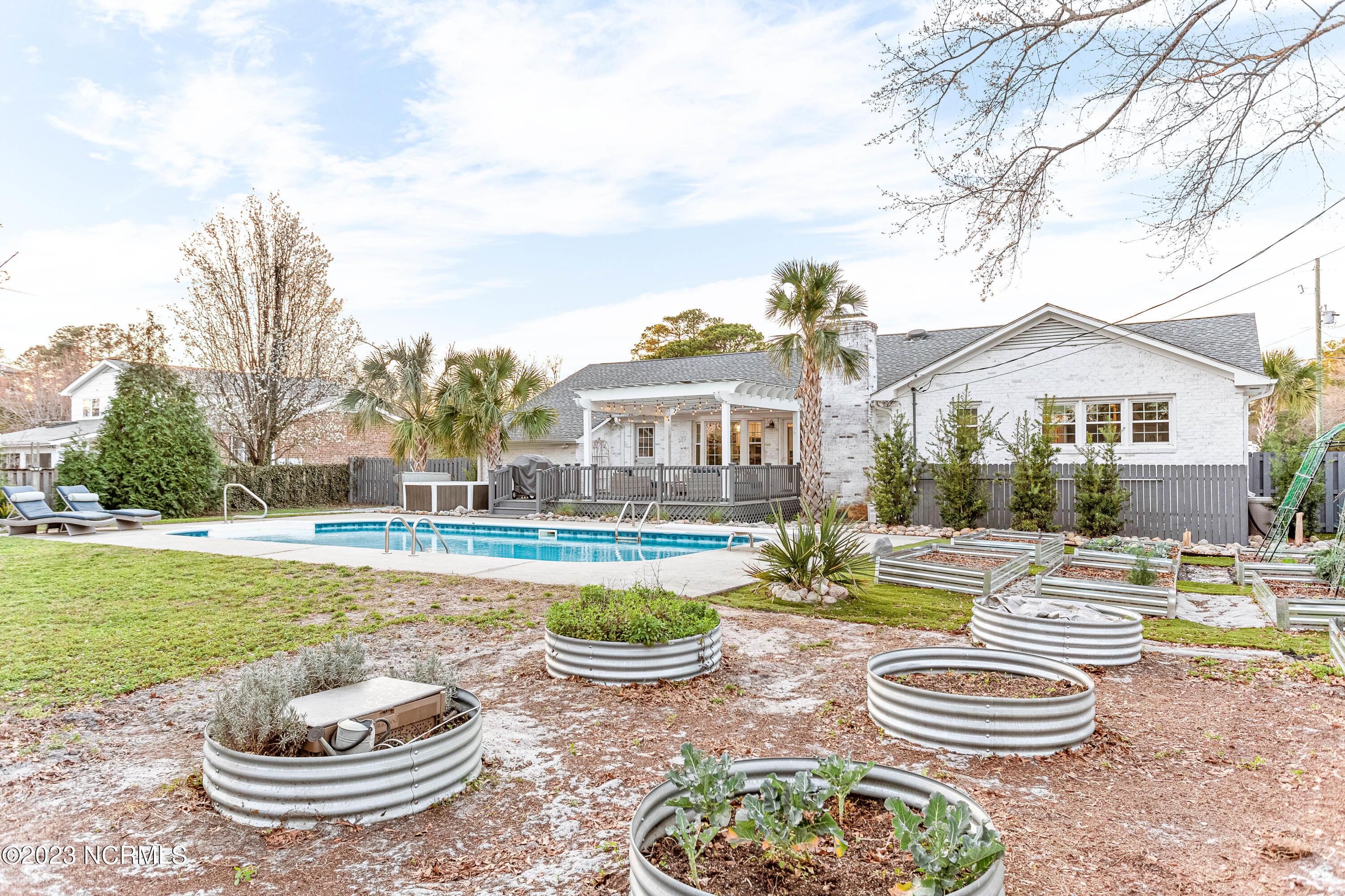 106 Tanbridge Road Wilmington, NC 28405 - Photo 38 of 41 038_106_tanbridge_rd-34