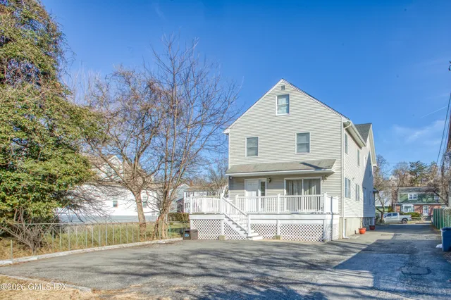 $4,850 | 24 Hollow Wood Lane, Unit 2, Greenwich, CT 06831