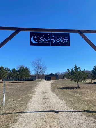 $199,900 | 11930 North State Road, Cadillac, MI 49601