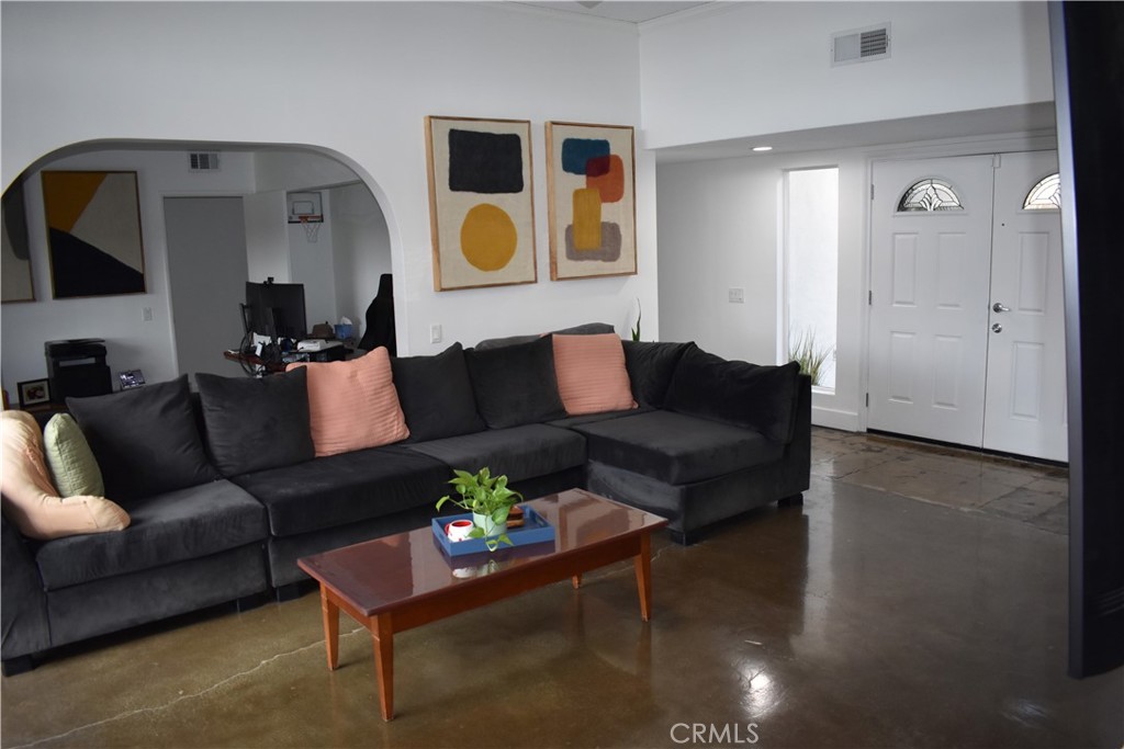 1156 Lyndhurst Drive Riverside, CA 92507 - Photo 9 of 57