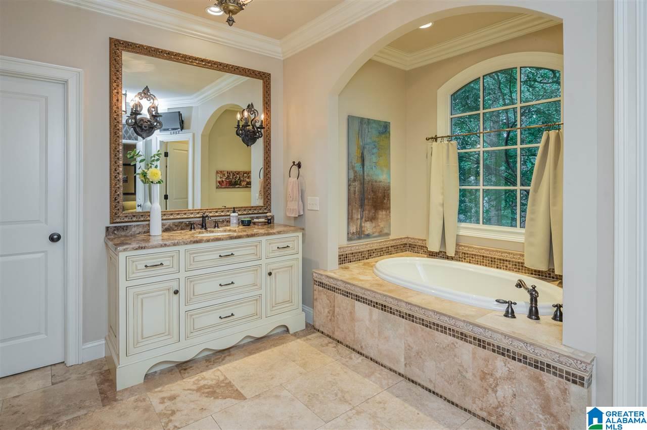 2532 Dolly Ridge Road Birmingham, AL 35243 - Photo 34 of 50