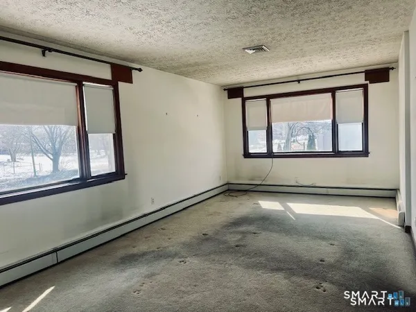 $2,250 | 1567 Main Street, East Hartford, CT 06108