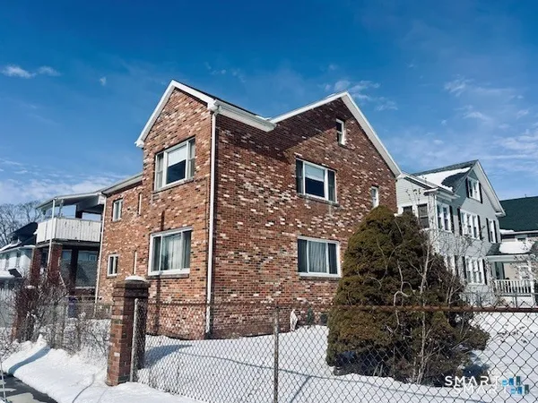 $2,250 | 1567 Main Street, East Hartford, CT 06108