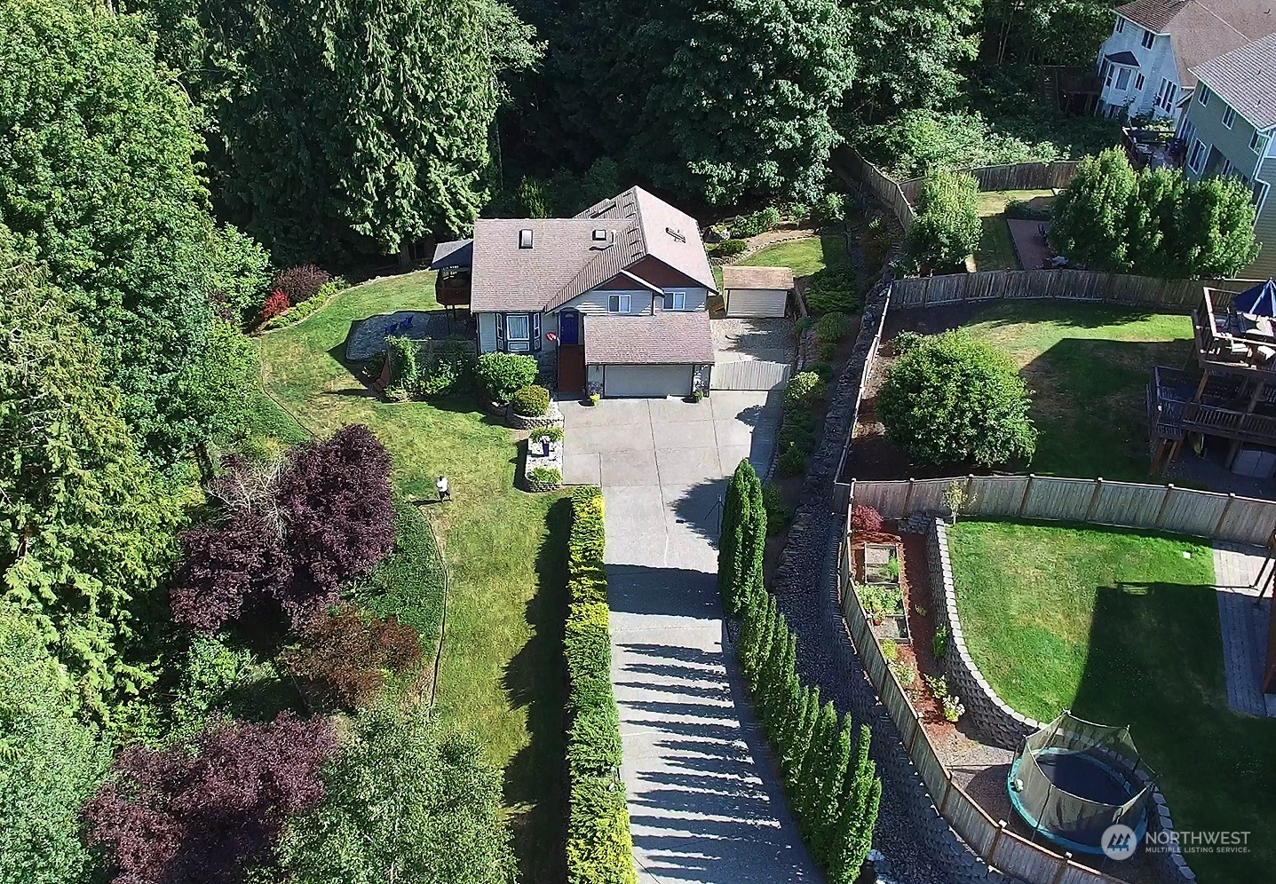 5303 Narbeck Avenue Everett, WA 98203 - Photo 5 of 40