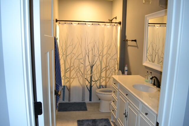 W7986 County Rd B, Unit 13 Lake Mills, WI 53551 - Photo 21 of 32 LM lower bath