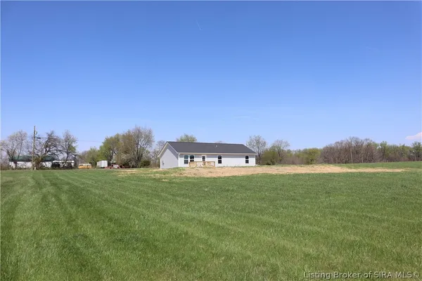 $265,000 | 2263 South South Boston Pekin Road, Salem, IN 47167