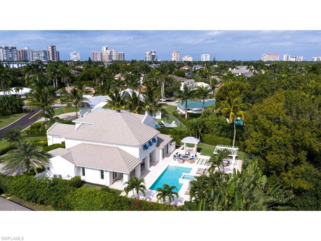 4042 Old Trail Way Naples, FL 34103 - Photo 19 of 20 a view of a city