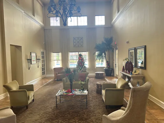 $2,100 | 6410 Emerald Dunes Drive, Unit 105, West Palm Beach, FL 33411