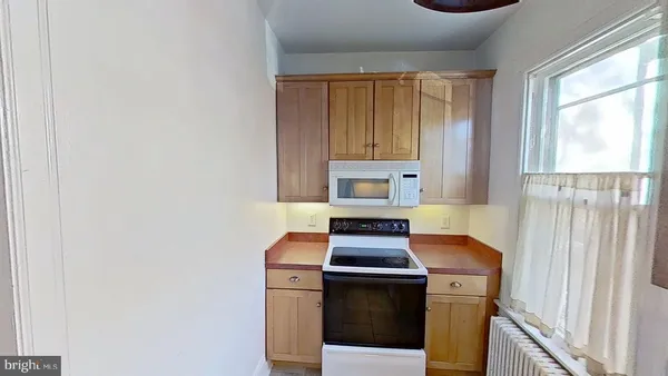 $1,995 | 41 Taylor Avenue, Doylestown, PA 18901