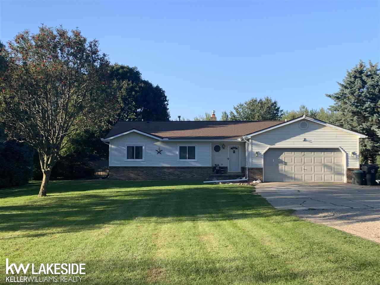 1567 Mack Road Leonard, MI 48367 - Photo 1 of 39 50024144.JPG