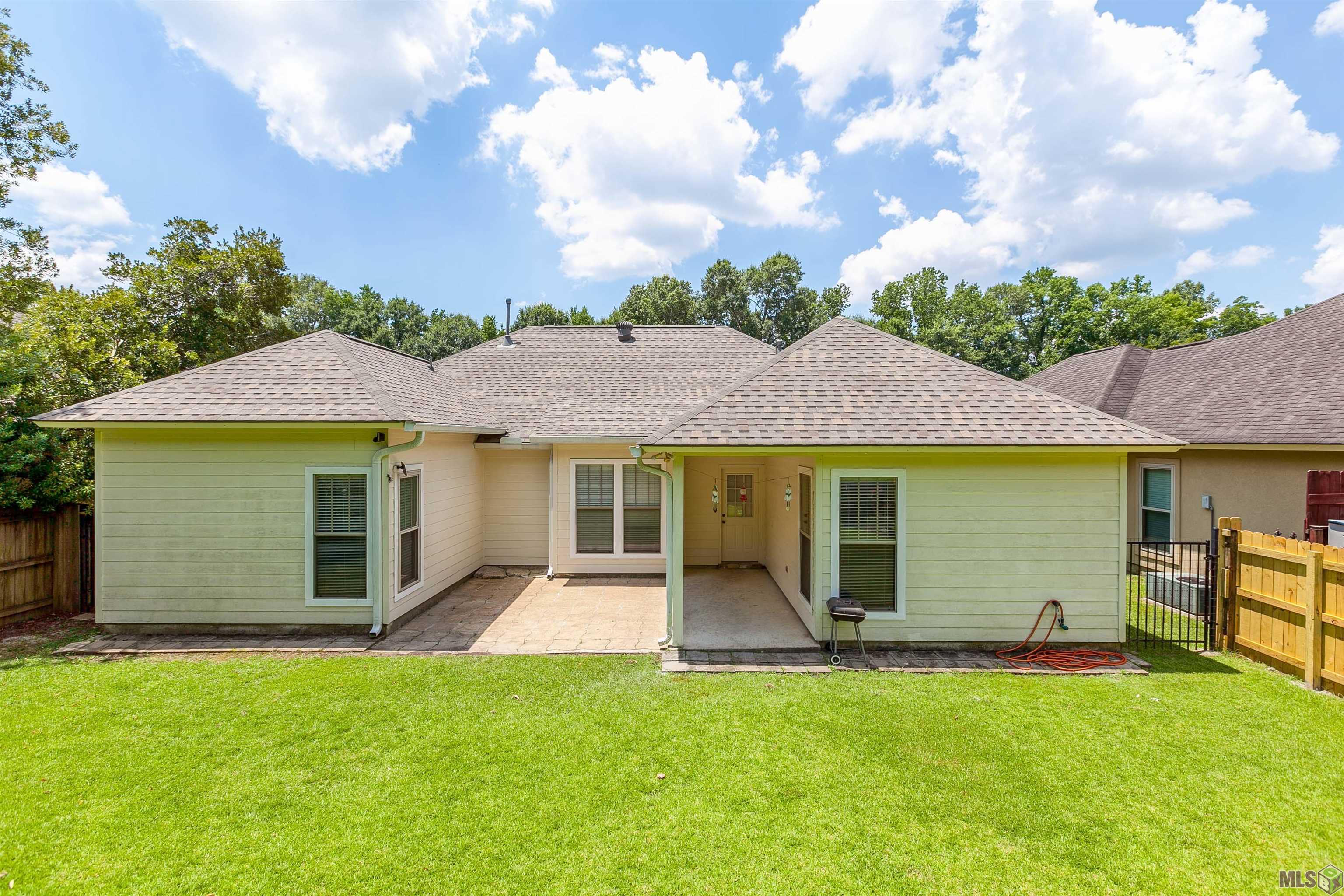 9319 Boone Avenue Baton Rouge, LA 70810 - Photo 2 of 18