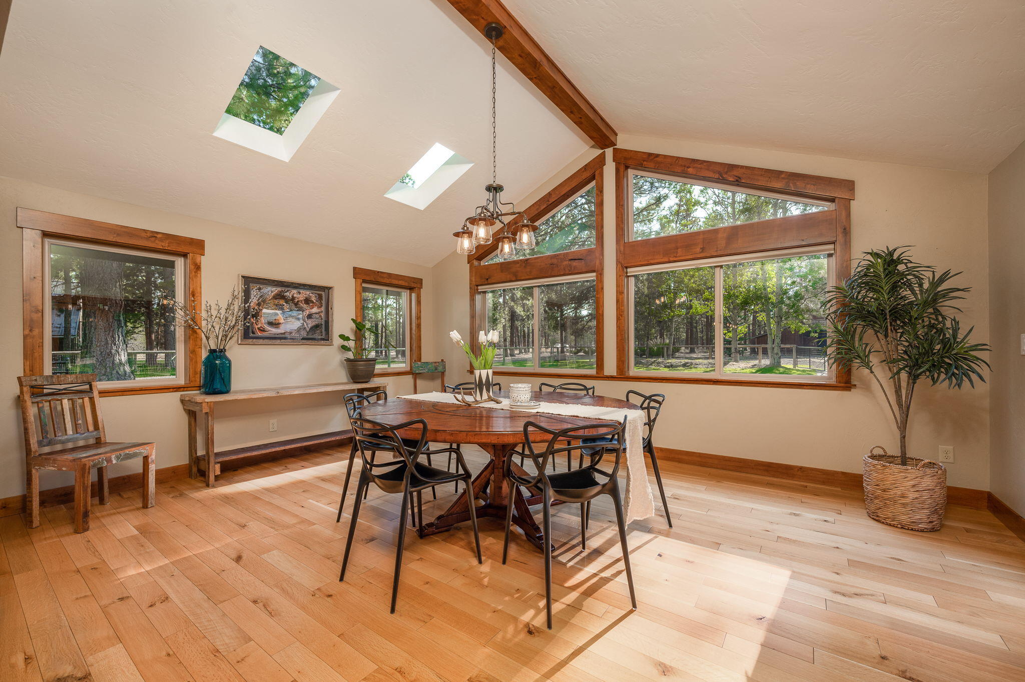 69287 Crooked Horseshoe Road Sisters, OR 97759 - Photo 11 of 55 11