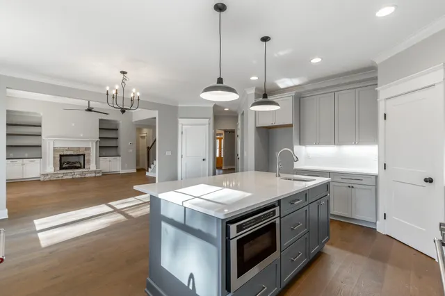 $775,000 | 2964 Mowbray Pike, Soddy Daisy, TN 37379