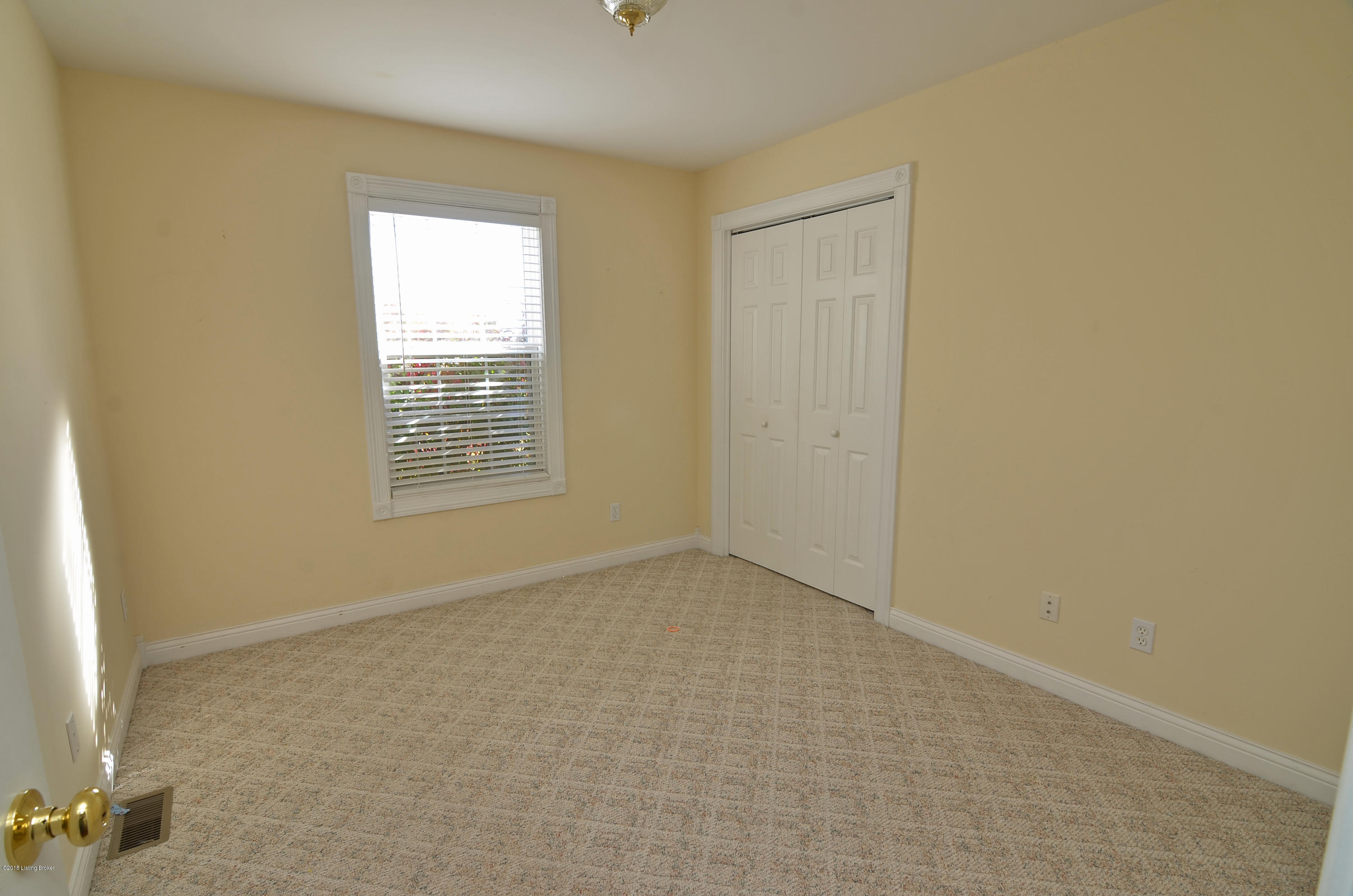 9430 Bloomfield Road Bloomfield, KY 40008 - Photo 42 of 63 Bedroom