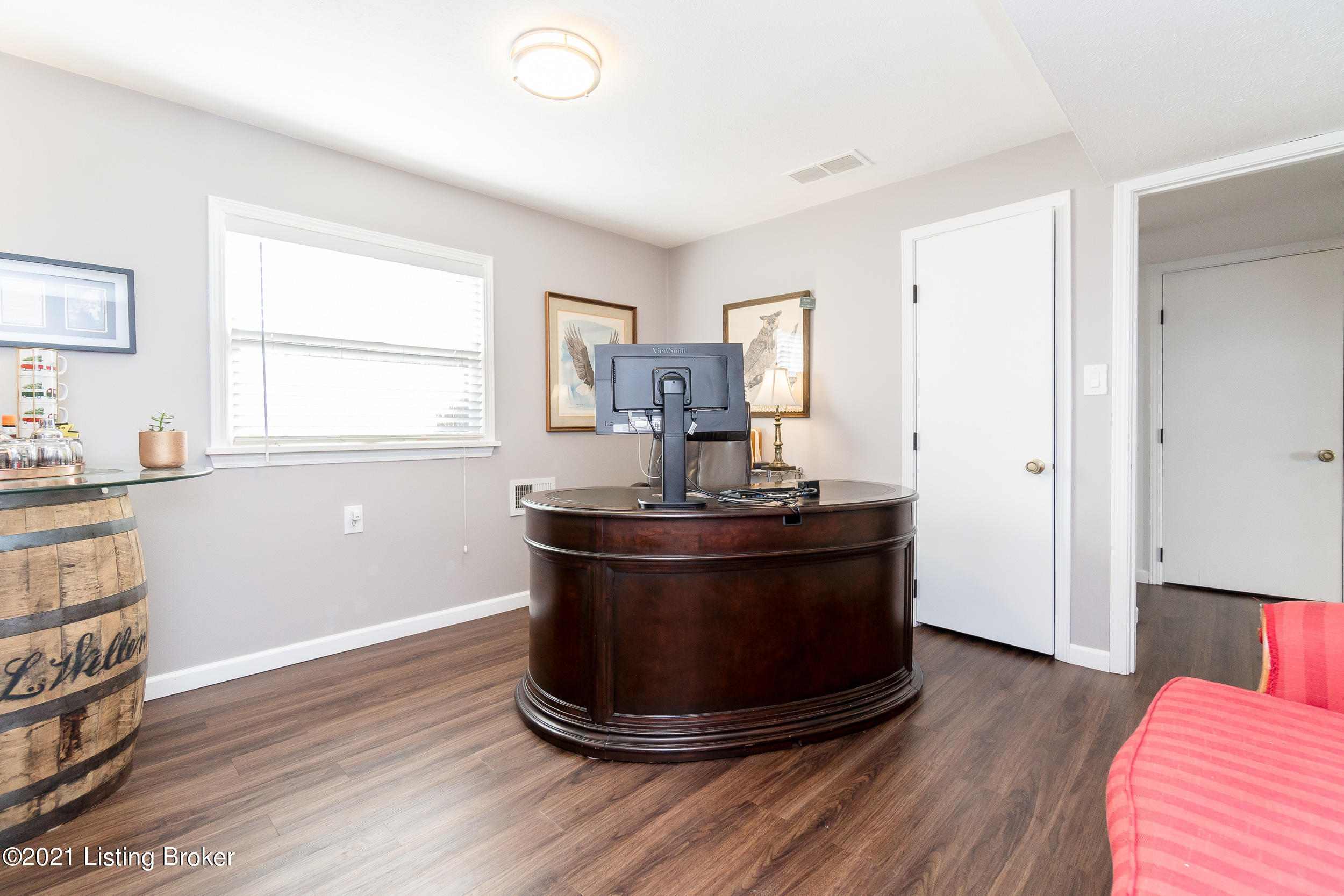 6813 Tottenham Road Louisville, KY 40207 - Photo 26 of 59 6813 Tottenham Rd-50