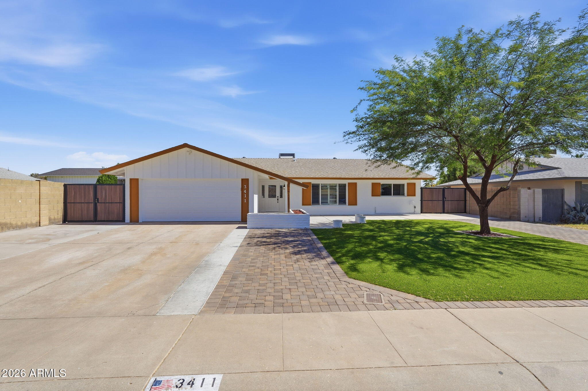 3411 West Hearn Road Phoenix, AZ 85053 - Photo 1 of 46