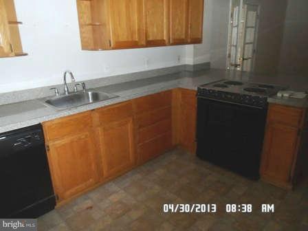 9855 Charles Town Road Ranson, WV 25438 - Photo 6 of 22 Kitchen