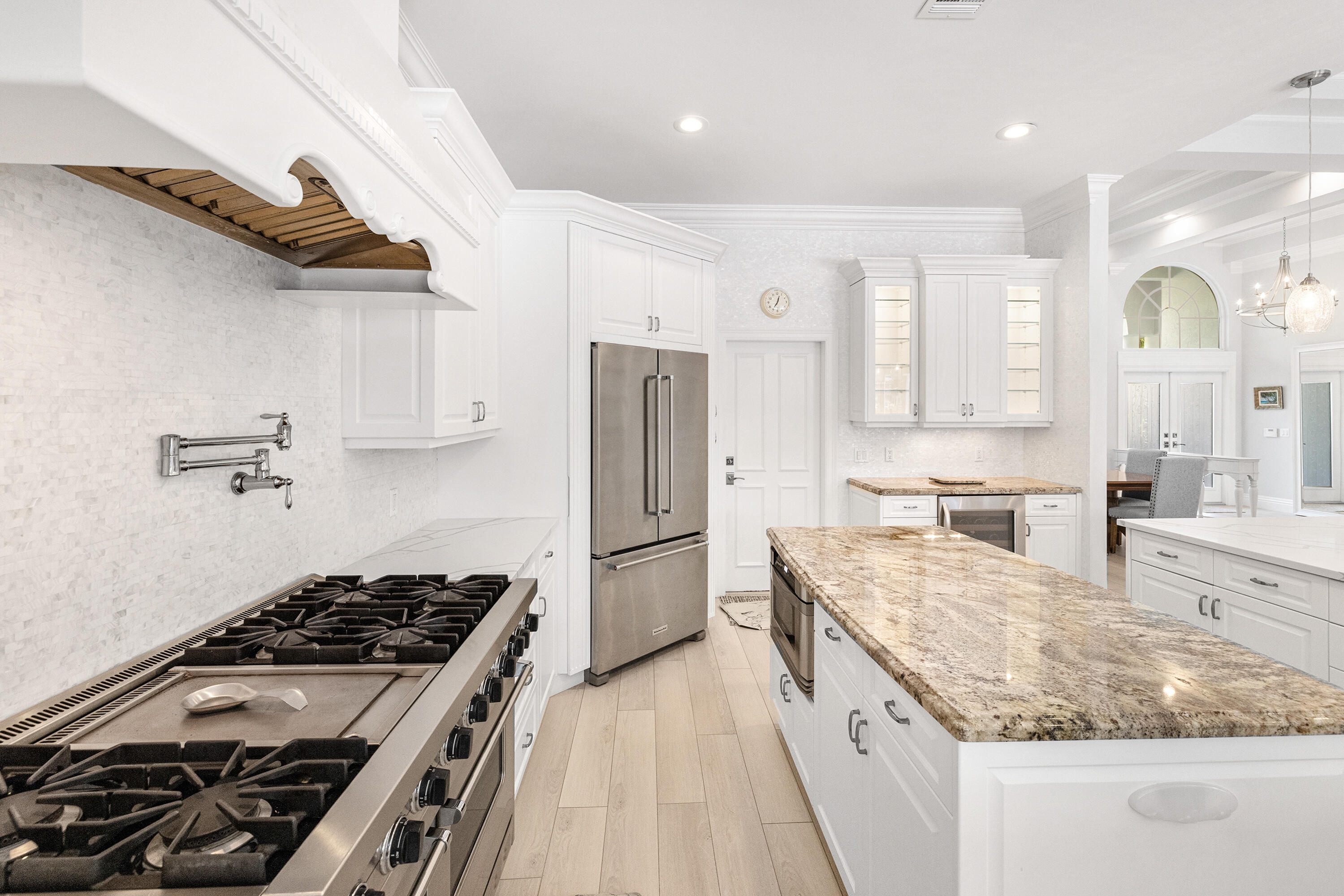 19850 Loxahatchee Pointe Drive Jupiter, FL 33458 - Photo 17 of 66 Kitchen