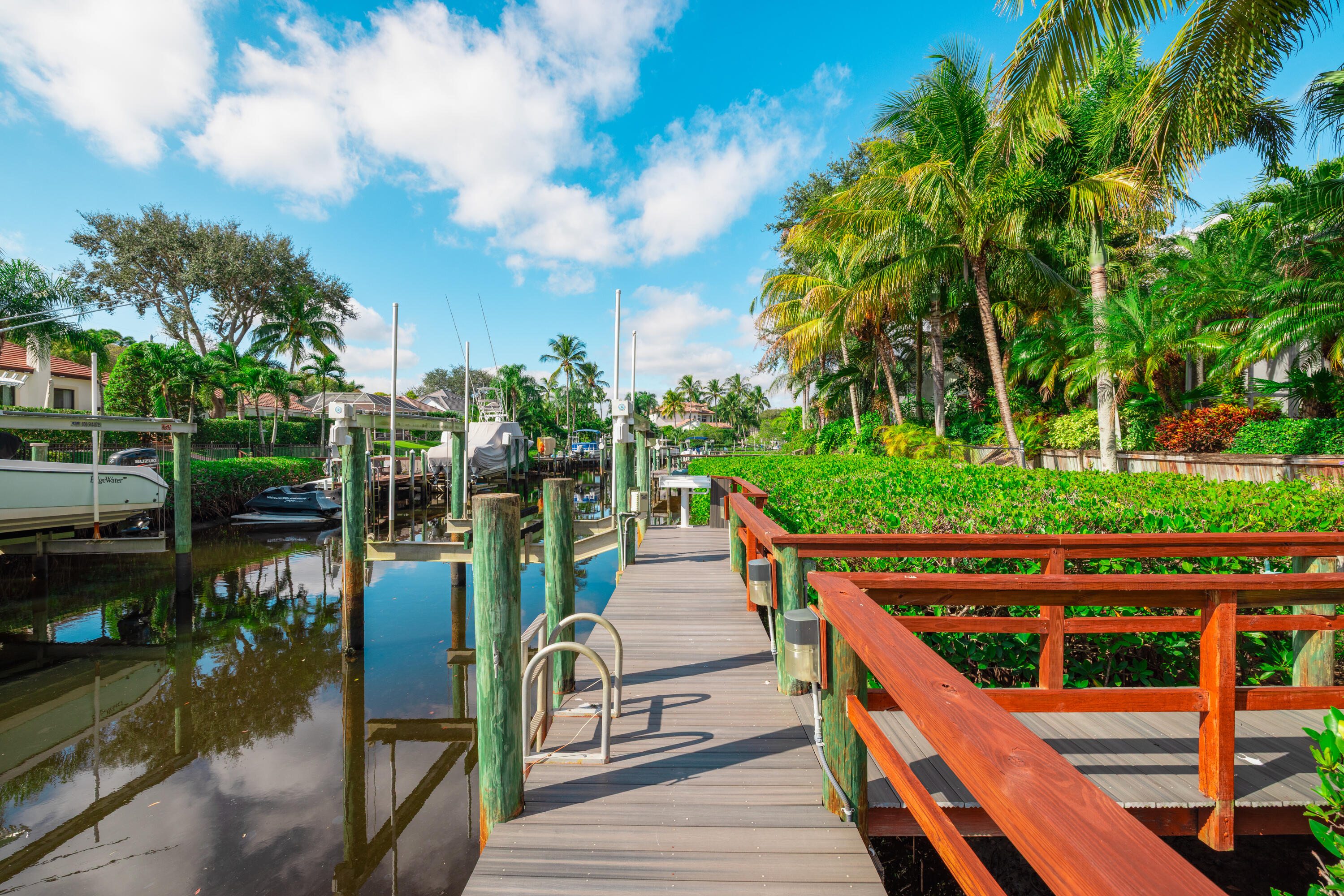 19850 Loxahatchee Pointe Drive Jupiter, FL 33458 - Photo 52 of 66 Boat dock and lift