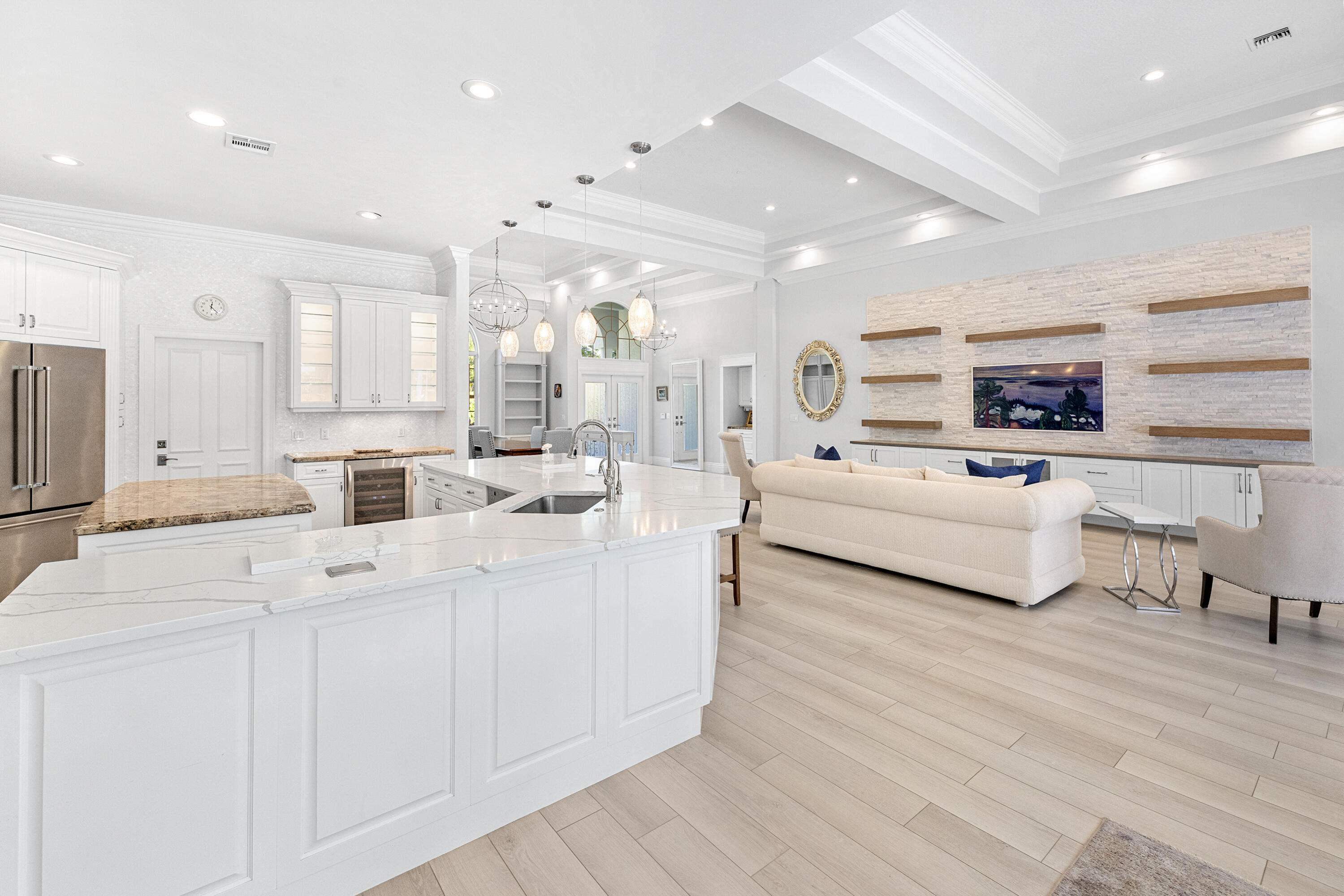 19850 Loxahatchee Pointe Drive Jupiter, FL 33458 - Photo 9 of 66 Kitchen and living room