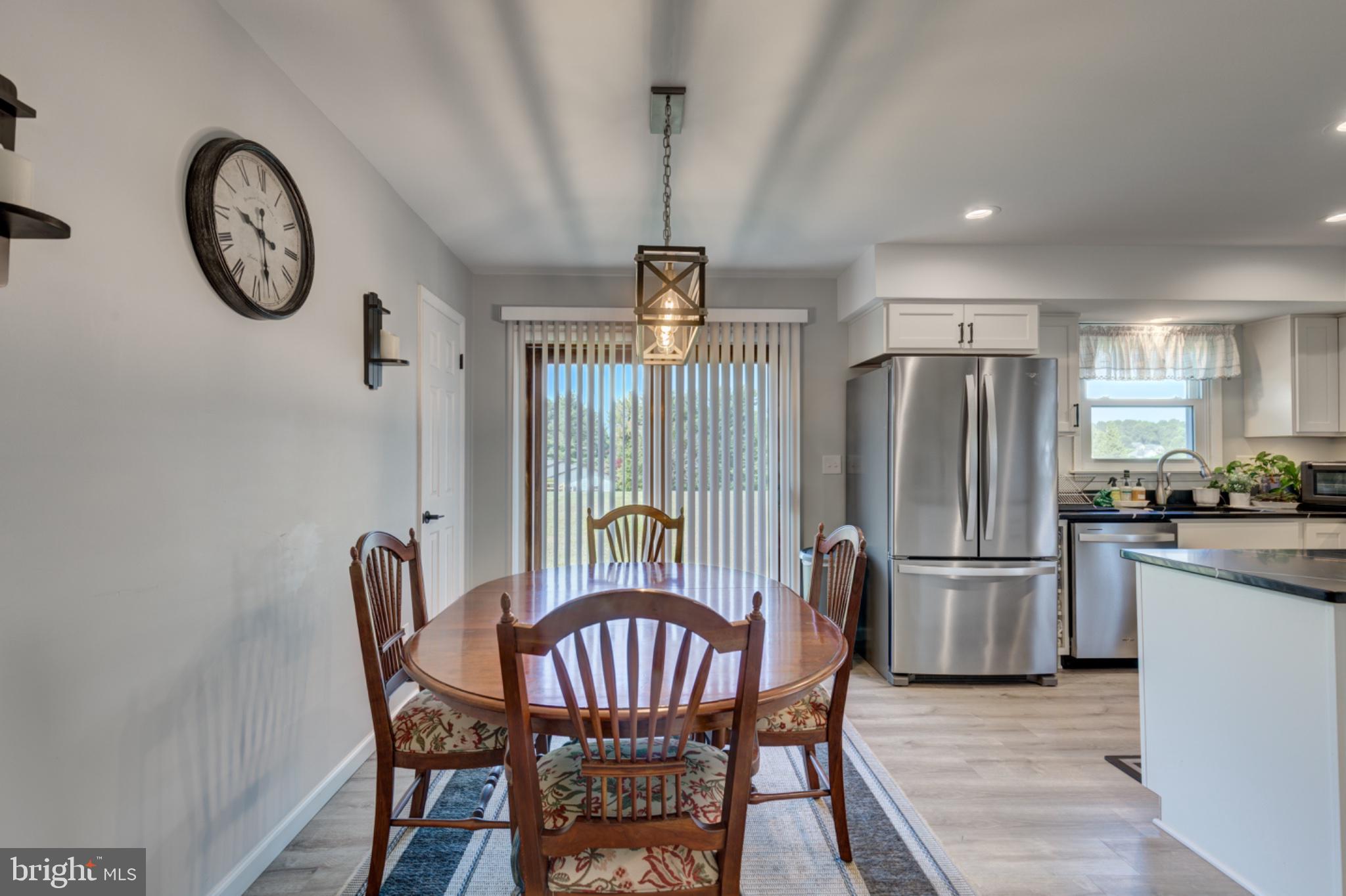2717 Lawndale Road Finksburg, MD 21048 - Photo 6 of 34 Bright and inviting dining space.