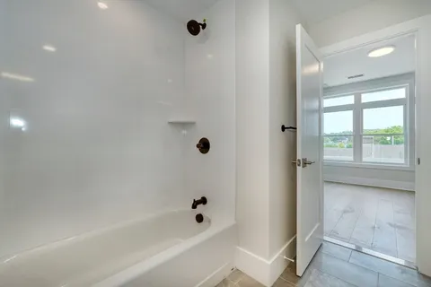 $779,900 | 62 Foundry Street, Unit 305, Wakefield, MA 01880