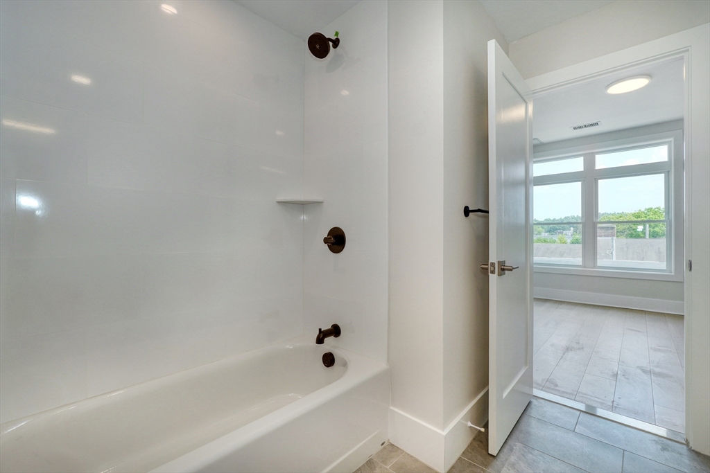 62 Foundry Street, Unit 305 Wakefield, MA 01880 - Photo 17 of 39