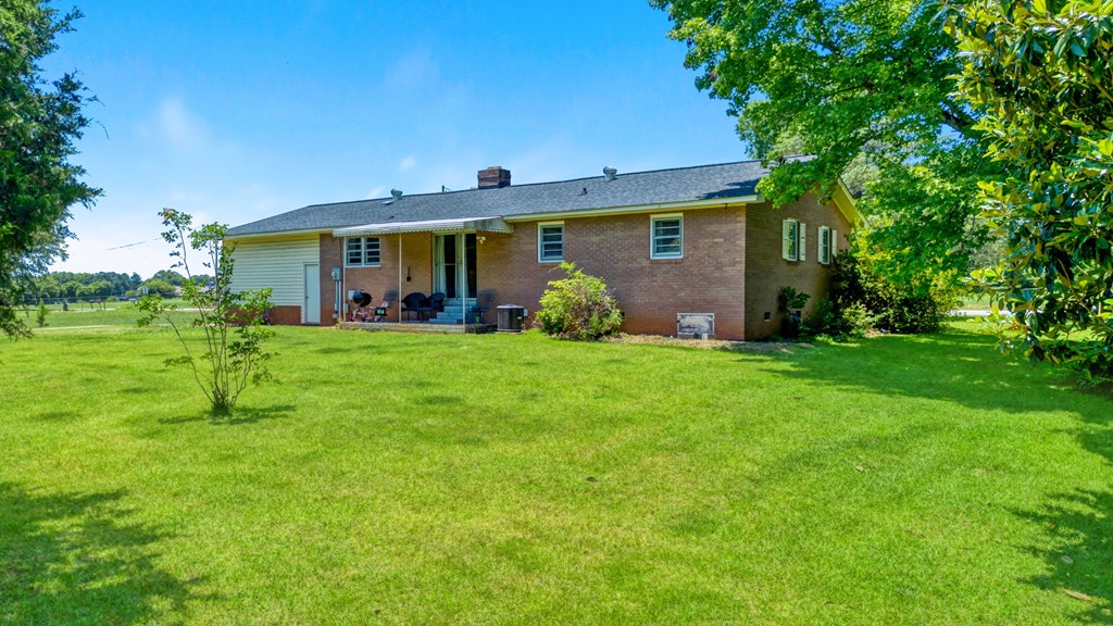 1307 West Alexander Road Greenwood, SC 29646 - Photo 37 of 39 Gallery Image 37