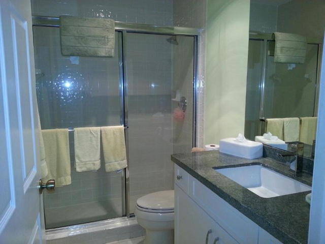 5253 Windsor Parke Drive Boca Raton, FL 33496 - Photo 11 of 13 Bathroom 2