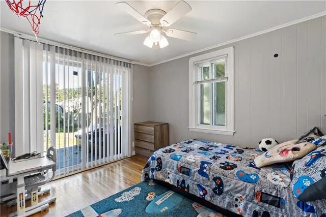 $2,300 | 81 Easton Avenue, Warwick, RI 02888