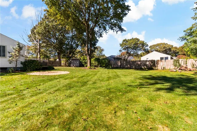 $2,300 | 81 Easton Avenue, Warwick, RI 02888