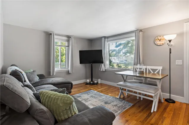 $2,300 | 81 Easton Avenue, Warwick, RI 02888