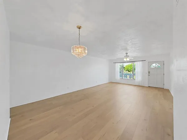 $1,600 | 2451 Canadian Way, Unit 23, Clearwater, FL 33763