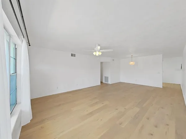 $1,600 | 2451 Canadian Way, Unit 23, Clearwater, FL 33763